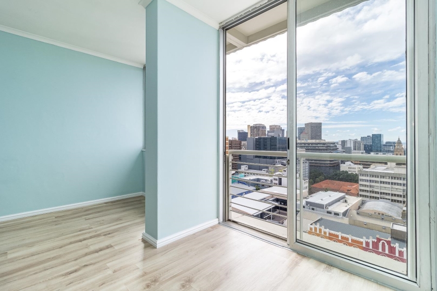 2 Bedroom Property for Sale in Cape Town City Centre Western Cape